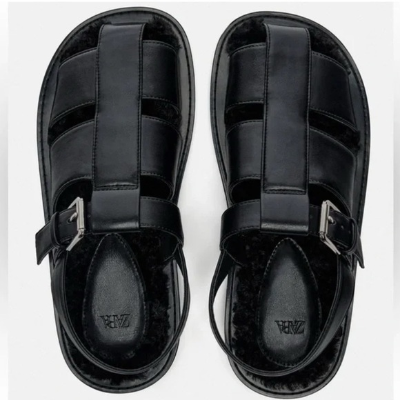 🆕Zara Black Faux Fur Lined Flat Cage Sandals 9/40🆕 - Picture 3 of 16